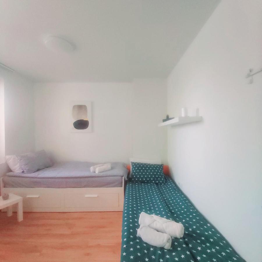Saint Nicholas Varna Lovely 2 Bedroom Apartment With Sunny Garden Экстерьер фото